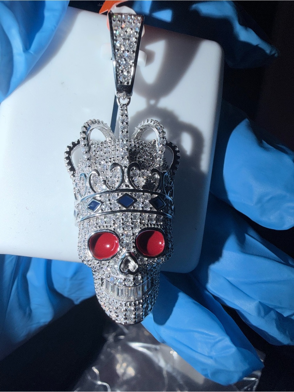 MOISSANITE
925 SILVER 6.0CTW Crowned Skull Pendant with Red Eyes 
#skull #crown